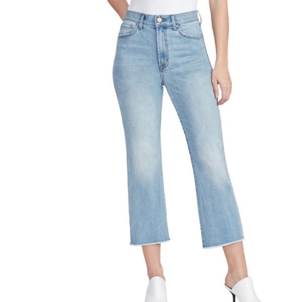 ❗️FINAL❗️ 🆕 WILLIAM RAST High Rise Wide Flare Leg Crop Jeans 🔴